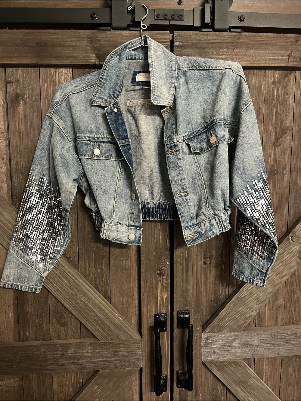Sequin-Embellished Cropped Denim Jacket in Light Blue